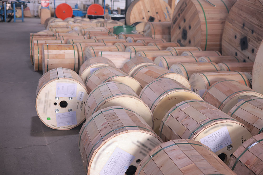 cheap fiber optic cable